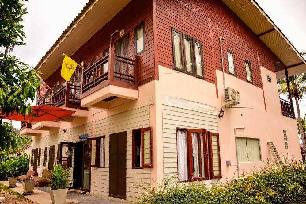 Love Station Hostel Baan Tai Εξωτερικό φωτογραφία