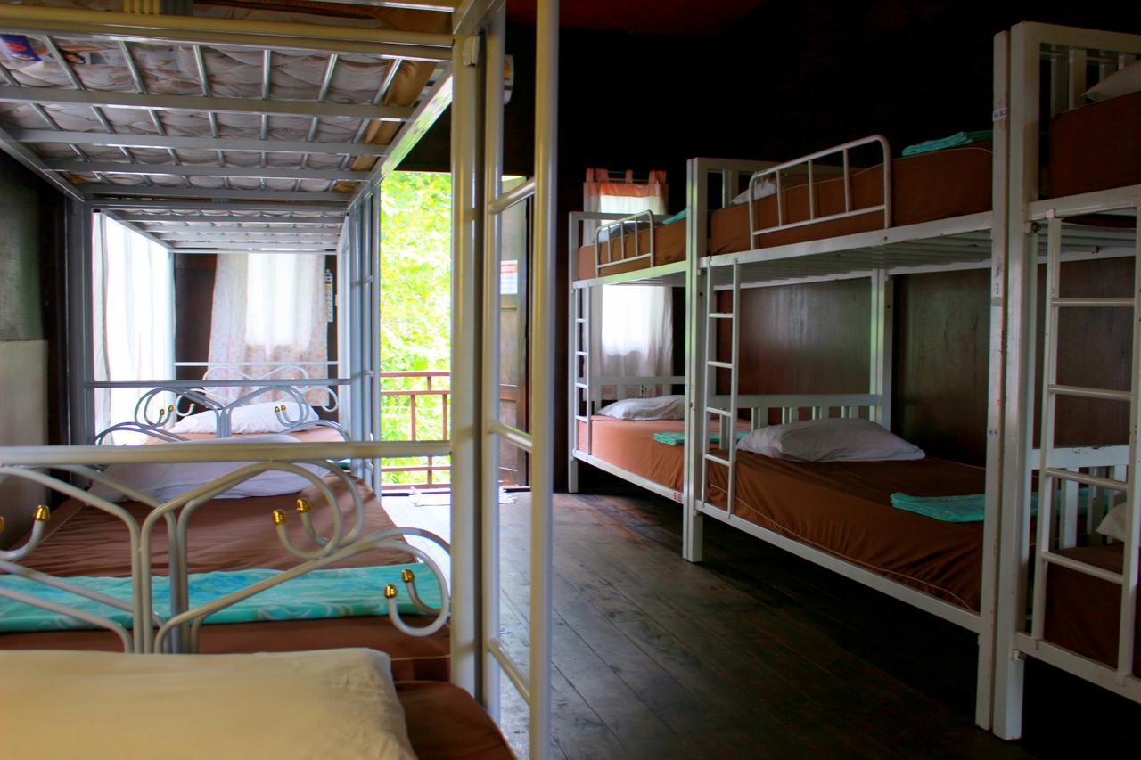 Love Station Hostel Baan Tai Δωμάτιο φωτογραφία